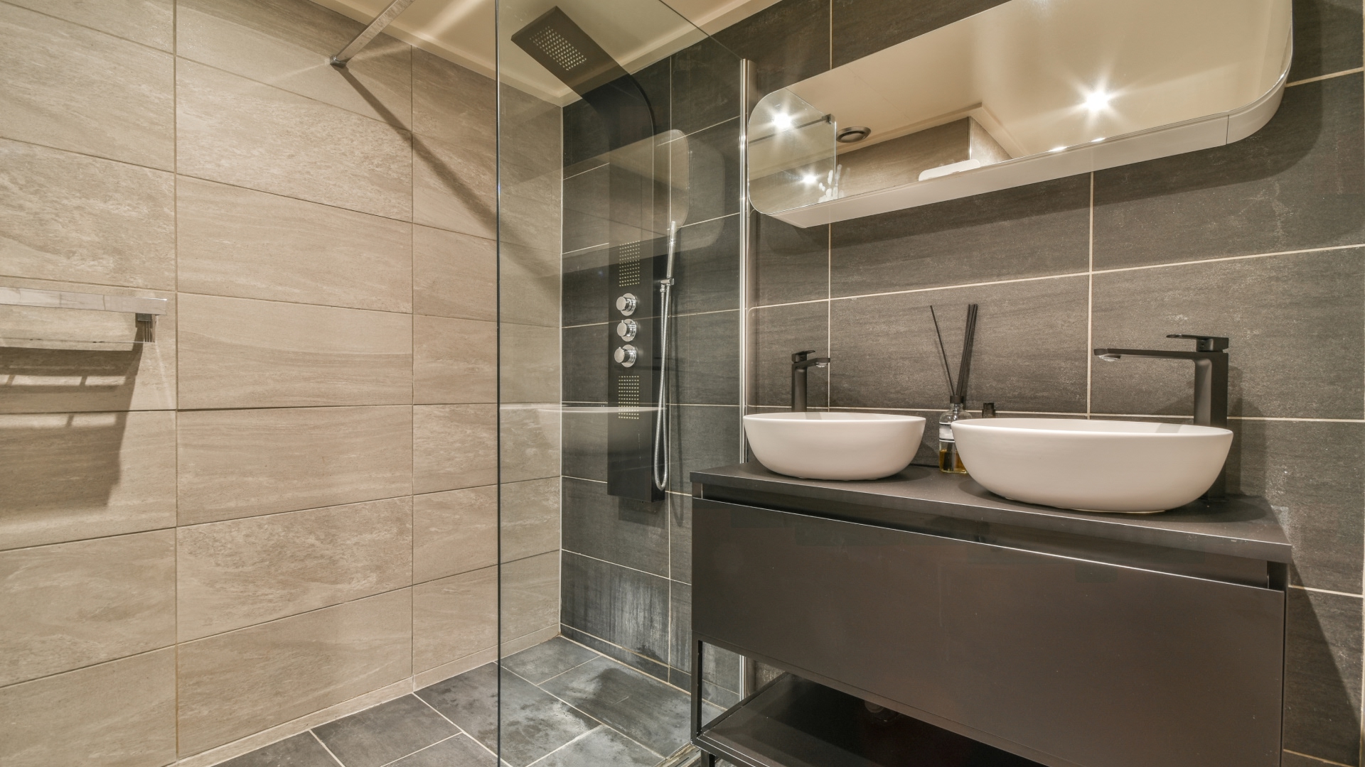 Badrumsrenovering & Kakelsättning